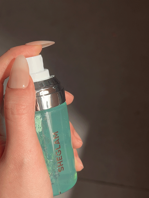 قیمت مناسب خرید اسپری فیکس و پرایمر سبز مدل Good Grip Hydrating Prime & Set Spray شیگلم اصل اورجینال وارداتی در ویونا