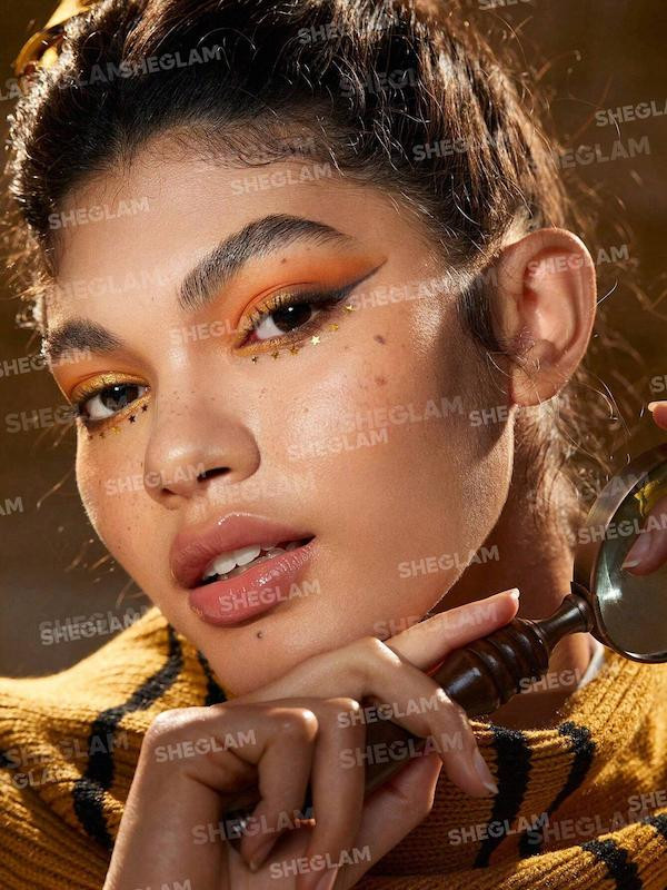 قیمت خرید مناسب پالت سایه 4 رنگ مدل هری پاتر شیگلم اصل اورجینال در فروشگاه ویونا