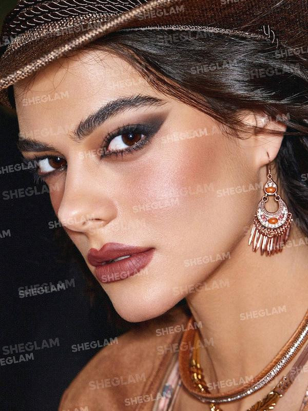 قیمت خرید مناسب پالت سایه 8 تایی از کلکسیون دزدهای دریایی مدل Live To Roam شیگلم اصل اورجینال ویونا