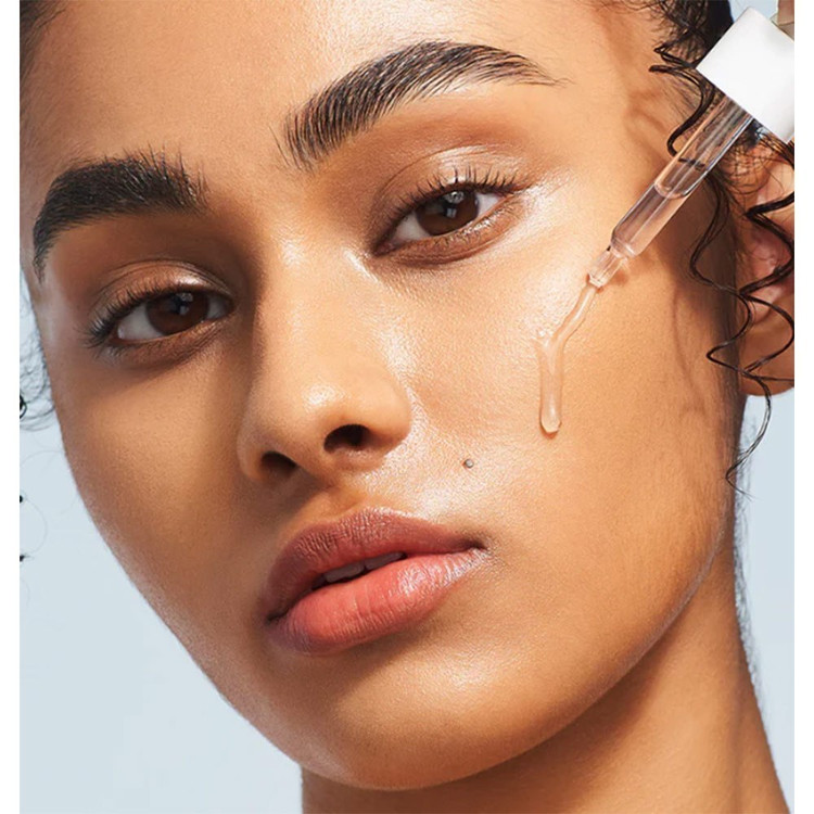 قیمت خرید مناسب سرم ضدجوش پوست ماداگاسکار مدل چای تریکا مناسب انواع پوست برند سنتلا اورجینال _ فروشگاه ویونا