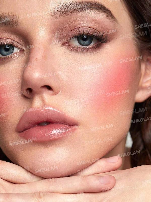 قیمت رژگونه و رژلب جامد شیگلم Cheeky Color Jam اصل | خرید رژگونه کاسهای اورجینال | فروشگاه ویونا