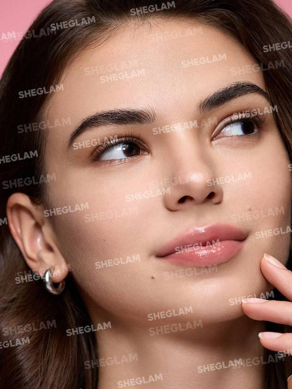 پودر بیک Alabaster شیگلم با فینیش مات و سبک - فروشگاه آرایشی و بهداشتی ویونا