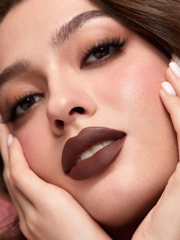 قیمت رژ لب شیگلم Matte Allure رنگ Liftoff قهوهای گرم - فروشگاه آرایشی و بهداشتی ویونا