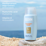 کرم ضدآفتاب بدون رنگ فیوژن واتر مجیک SPF50 | آرایشی بهداشتی ویونا