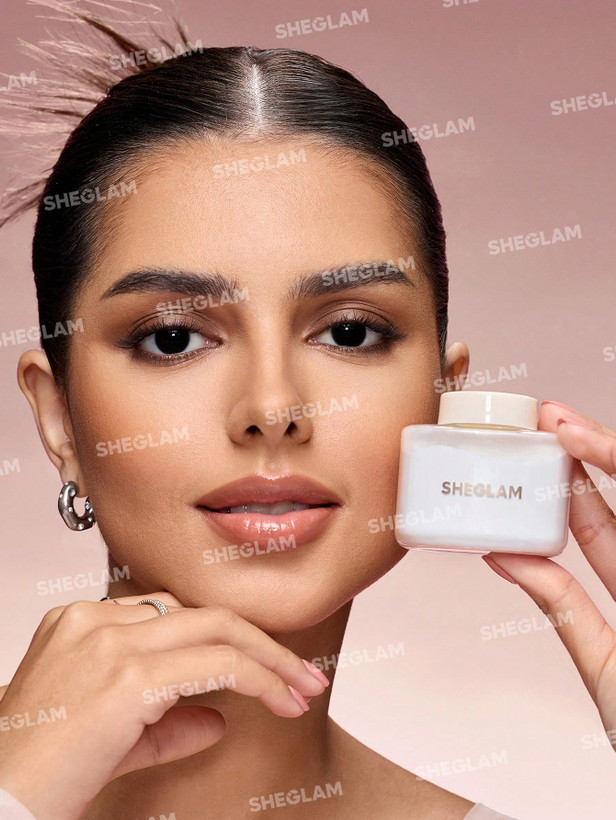 پودر مات کننده و کنترل چربی Blur In Bottle برند SHEGLAM - فروشگاه آرایشی و بهداشتی ویونا