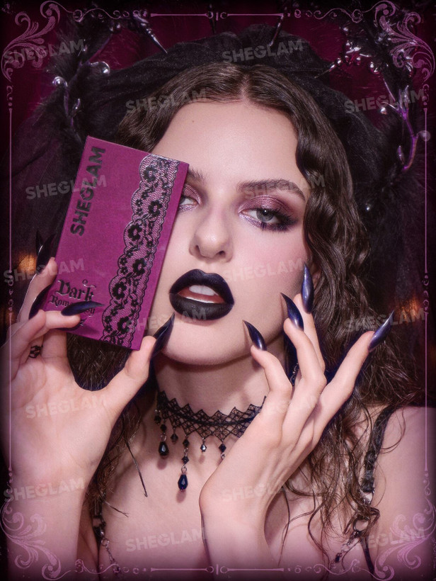 محصولات لب کالکشن Dark Romantasy شیگلم با ماندگاری بالا فروشگاه آرایشی و بهداشتی ویونا